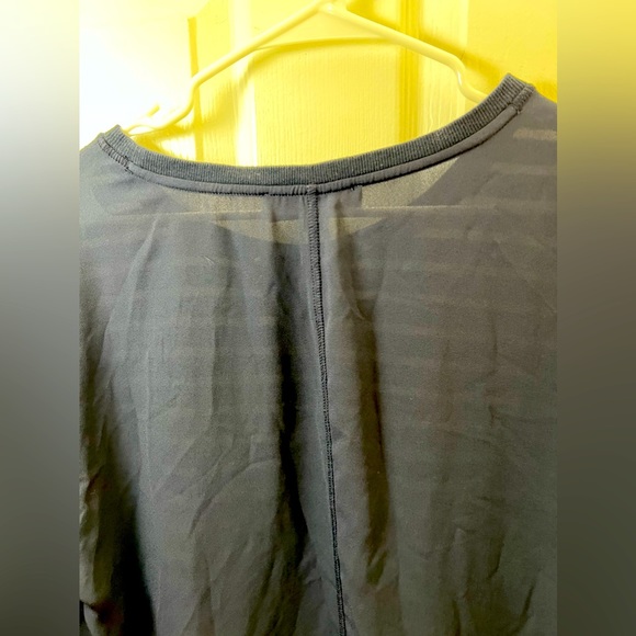 LOFT Medium Navy & White Striped Blouse w/ Sheer Navy Back - Picture 5 of 6